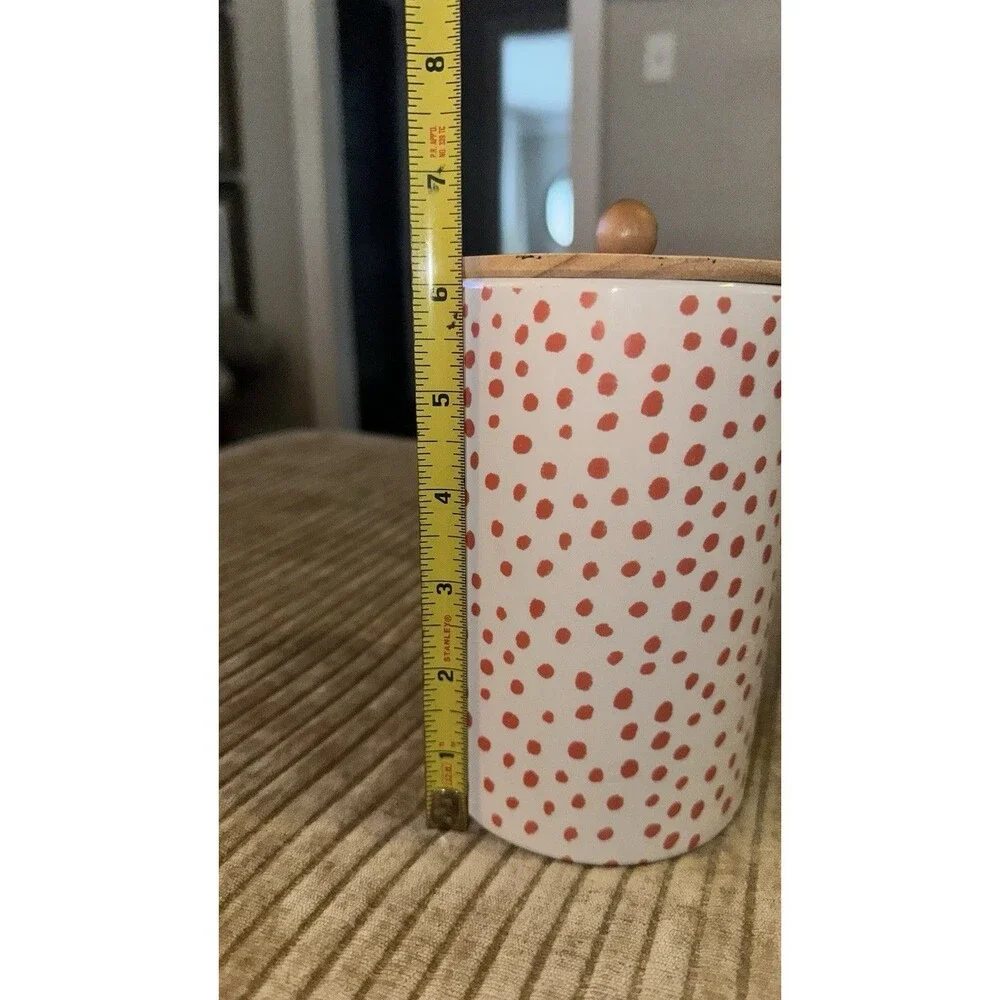 White this ceramic